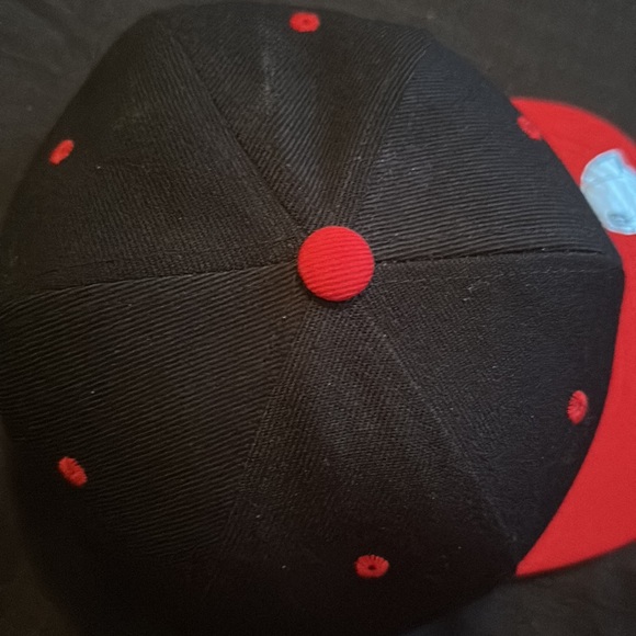 Hat - Picture 2 of 3